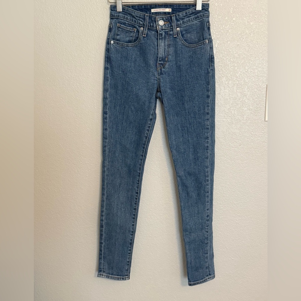Levi’s 721 High Rise Skinny 24x32 Classic medium blue denim